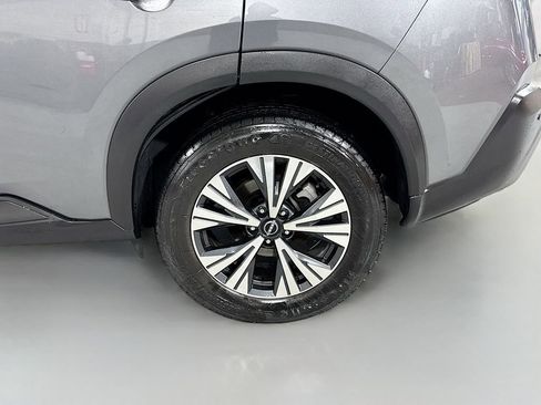 Used 2022 Nissan Rogue SV AWD/4WD image 11