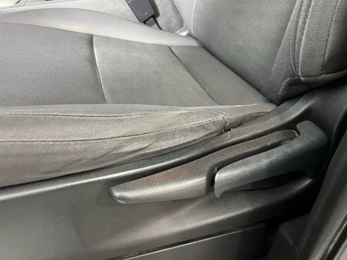 Used 2023 Nissan Frontier S image 22