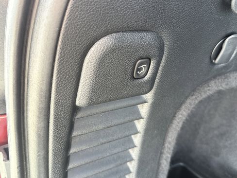 Used 2020 Jeep Grand Cherokee Limited w/ Luxury Group II image 23