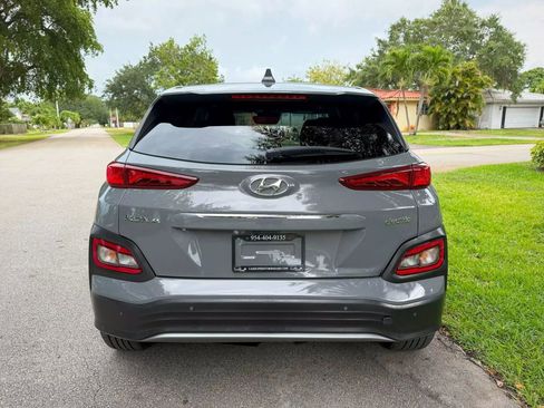 Used 2021 Hyundai Kona Ultimate w/ Cargo Package image 8