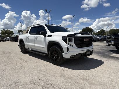 Used 2026 GMC Sierra 1500 Elevation w/ Elevation Premium Package