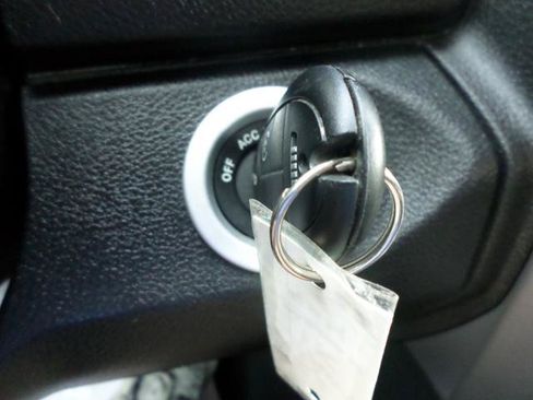 Used 2022 RAM 1500 Classic Warlock w/ Electronics Group AWD/4WD image 17