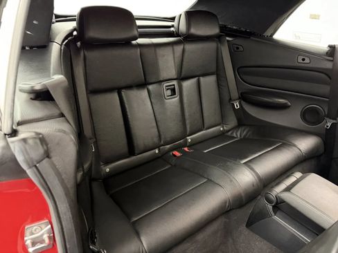 Used 2010 BMW 135i Convertible RWD image 26