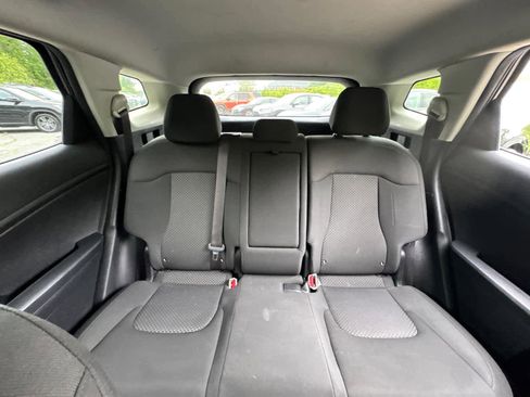 Used 2023 Kia Sportage LX image 29