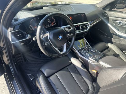 Used 2019 BMW 330i Sedan w/ Premium Package image 19