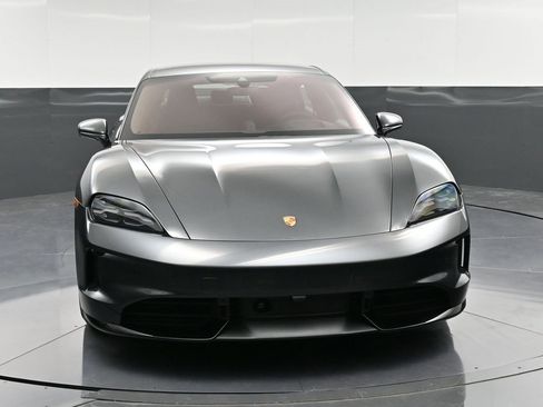 New 2026 Porsche Taycan GTS image 11