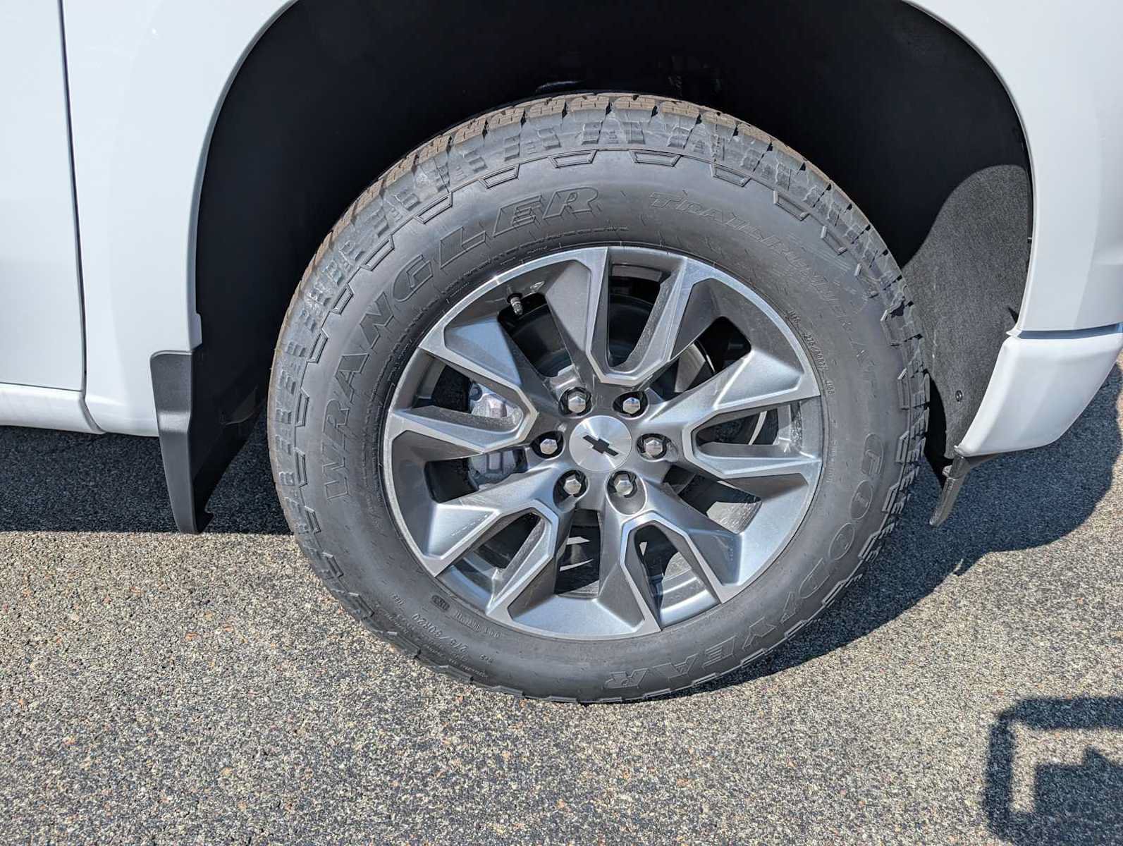 New 2026 Chevrolet Silverado 1500 RST w/ All Star Edition Plus AWD/4WD image 3
