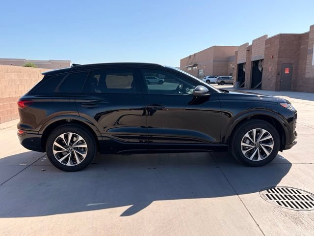 Used 2025 Audi Q6 e-tron Premium w/ Convenience Package AWD/4WD image 36