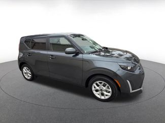 Used 2025 Kia Soul LX w/ LX Technology Package FWD video 2