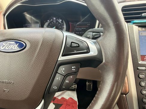Used 2017 Ford Fusion Energi Platinum FWD image 17