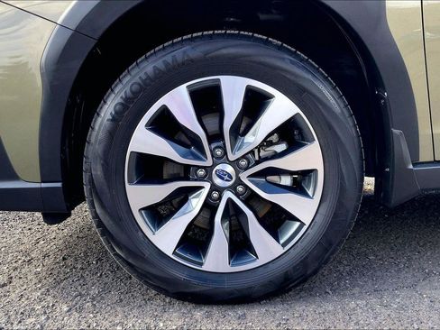 Used 2023 Subaru Outback Limited image 9