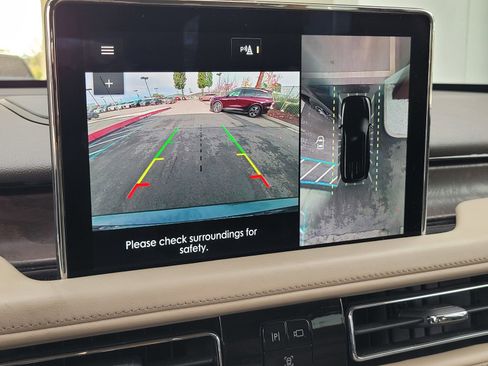 Used 2023 Lincoln Aviator Reserve w/ Equipment Group 201A image 27