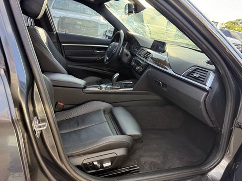 Used 2017 BMW 330i Sedan RWD image 10