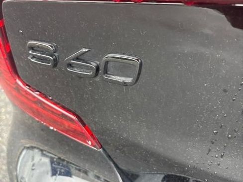 Used 2024 Volvo S60 B5 Plus AWD/4WD image 4