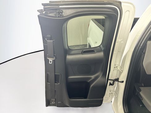 Used 2022 Toyota Tacoma SR5 image 29