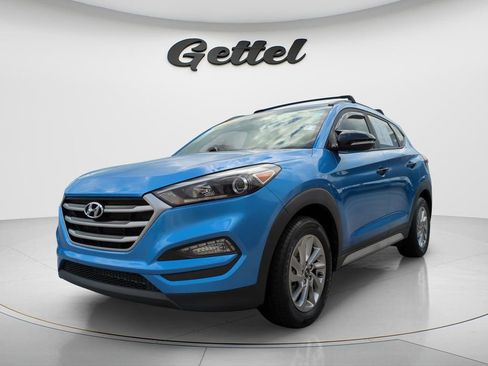 Used 2017 Hyundai Tucson SE Plus FWD image 1