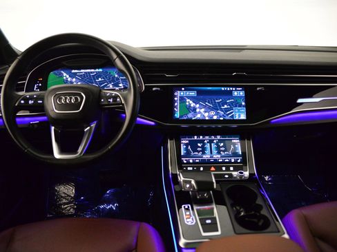 Used 2022 Audi Q7 2.0T Premium Plus image 3