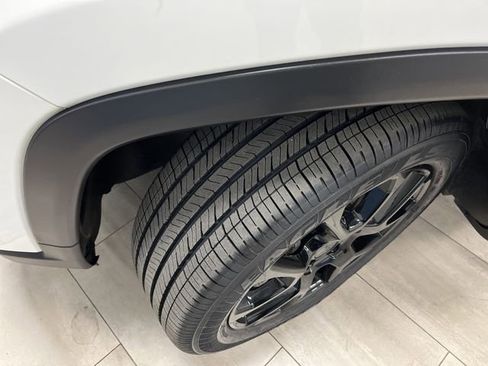 Used 2022 Jeep Compass Altitude image 33