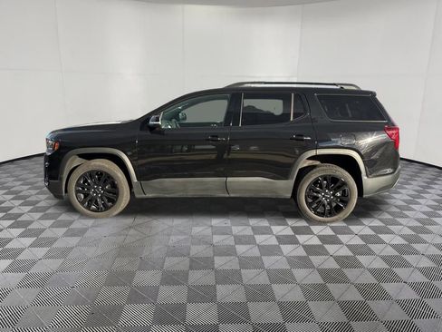 Used 2023 GMC Acadia SLE w/ Driver Convenience Package image 2