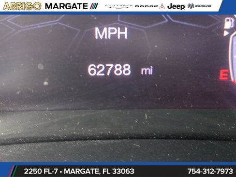 Used 2018 Jeep Compass Latitude w/ Popular Equipment Group FWD image 30