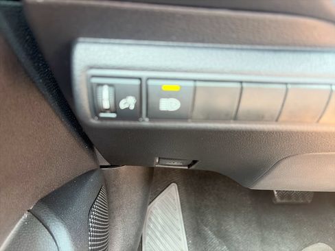 Used 2024 Toyota Corolla LE FWD image 18