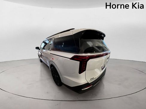 New 2026 Kia Carnival SX Prestige FWD image 5