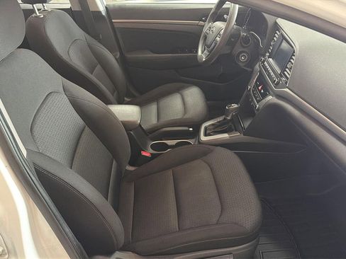 Used 2018 Hyundai Elantra SEL image 14