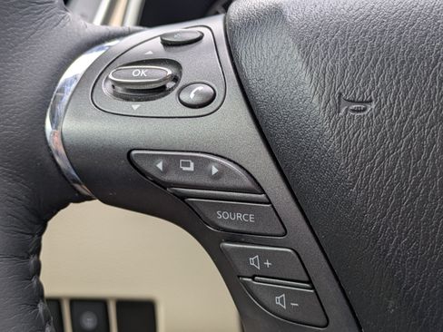 Used 2019 Nissan Murano Platinum FWD image 27