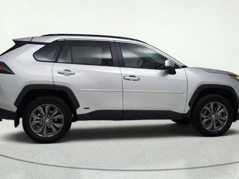 Used 2024 Toyota RAV4 XLE Premium AWD/4WD image 6