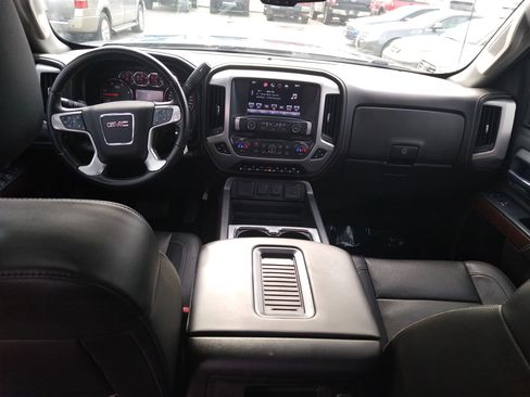 Used 2016 GMC Sierra 2500 SLT w/ Duramax Plus Package image 12