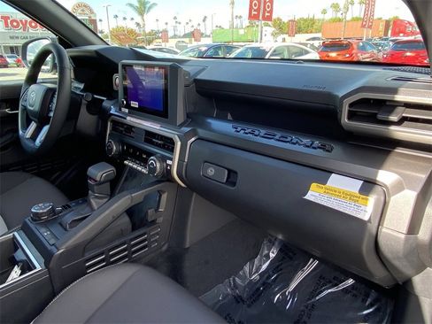 Certified 2026 Toyota Tacoma TRD Off-Road image 14