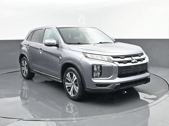 Used 2025 Mitsubishi Outlander Sport AWD image 3