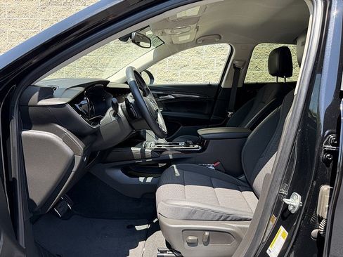 Used 2023 Buick Envision Preferred FWD image 18