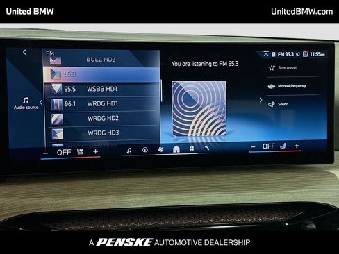 Used 2025 BMW 330i Sedan image 8