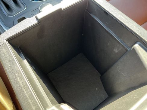 Used 2019 Chevrolet Traverse High Country image 37