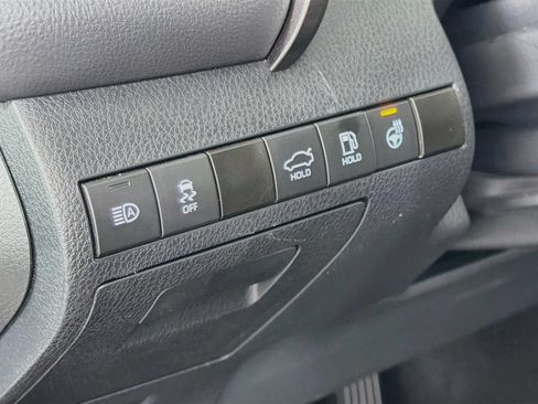 Used 2024 Toyota Camry SE FWD image 35