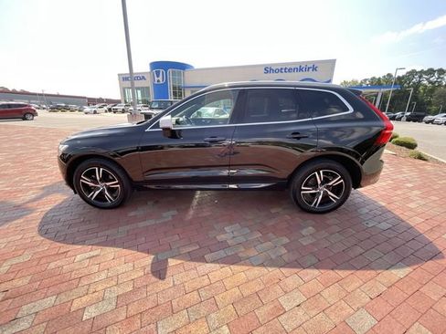 Used 2019 Volvo XC60 T5 R-Design w/ Protection Package Premier FWD image 28