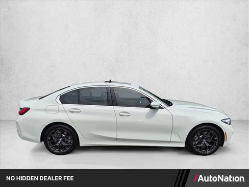 Used 2025 BMW 330i Sedan w/ M Sport Package RWD image 1