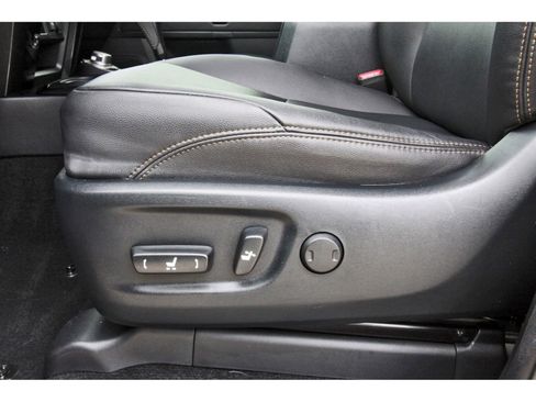 Used 2023 Toyota 4Runner 40th Anniversary SE AWD/4WD image 30