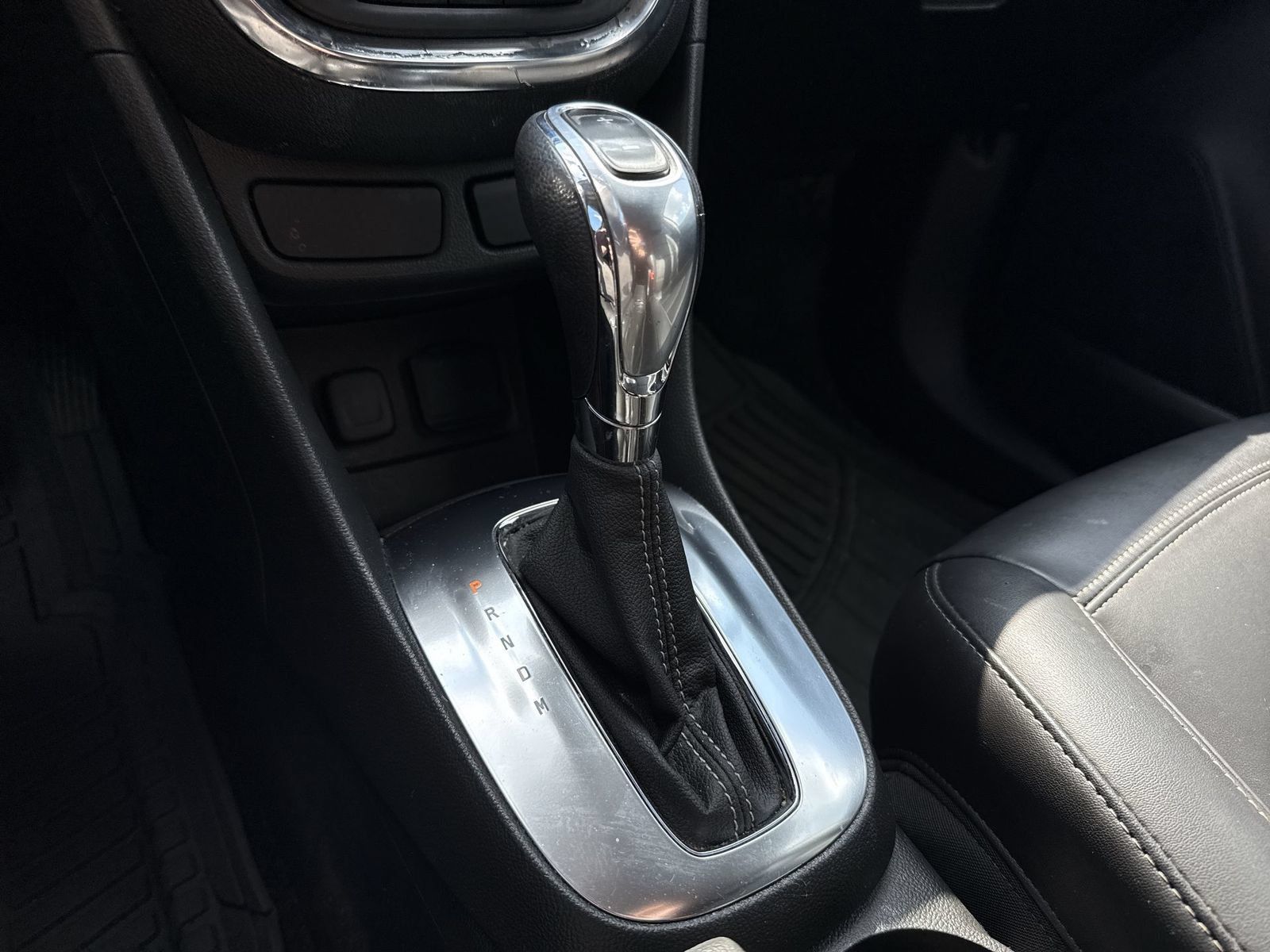 Used 2014 Buick Encore Leather AWD/4WD image 19