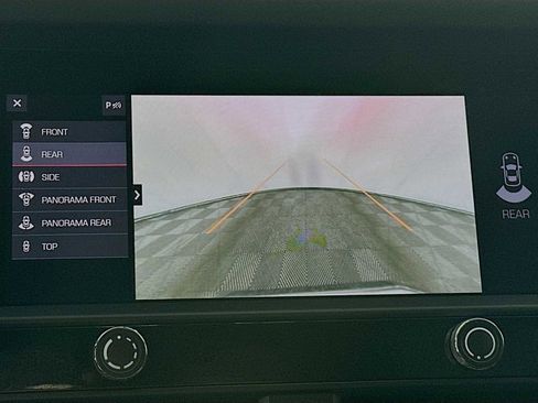 Certified 2022 Porsche Macan S AWD/4WD image 19