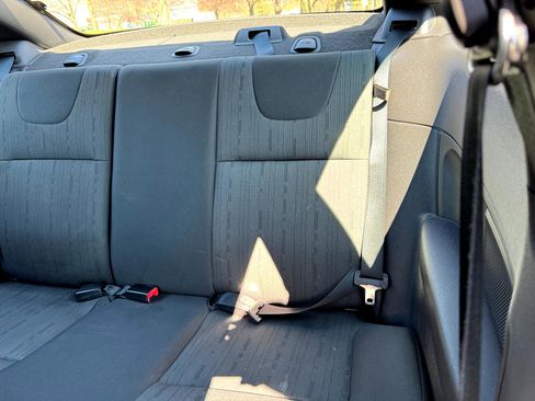 Used 2009 Ford Focus SE image 36