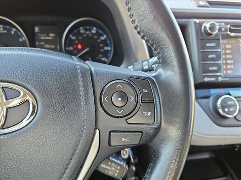 Used 2017 Toyota RAV4 XLE image 15