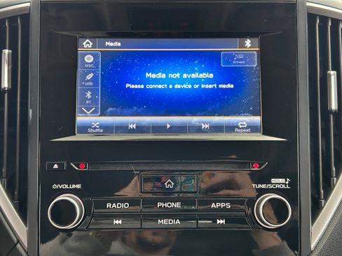 Used 2020 Subaru Forester Premium AWD/4WD image 6