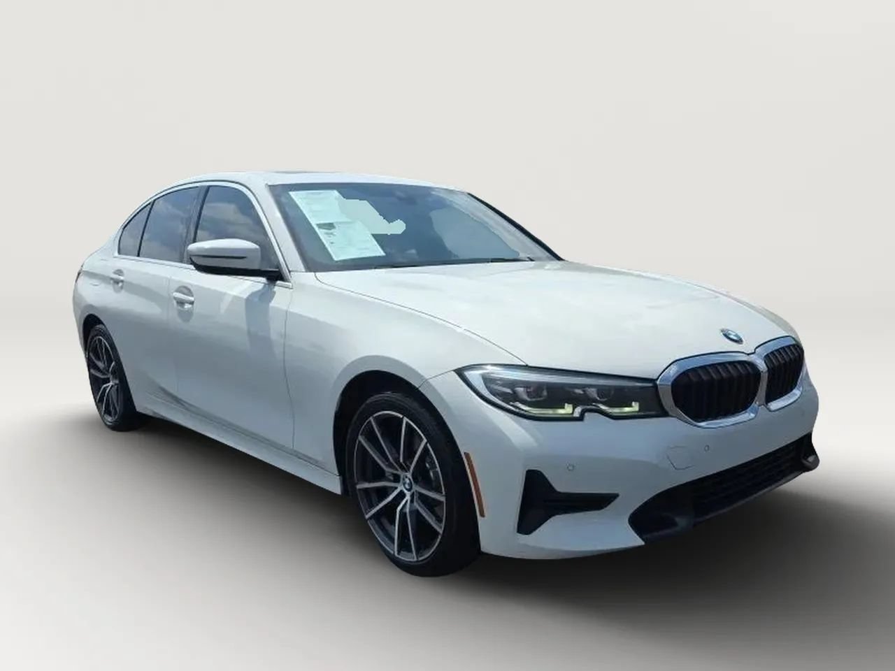 Used 2020 BMW 330i Sedan w/ Convenience Package RWD image 3
