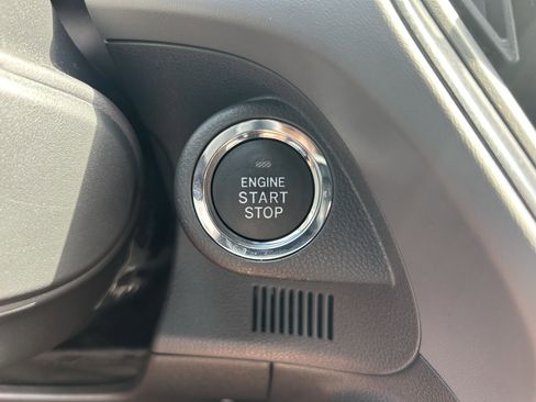 Used 2025 Subaru Crosstrek 2.5i Sport w/ Crosstrek Mirror Package image 15