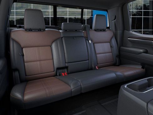 New 2026 Chevrolet Silverado 1500 High Country w/ High Country Premium Package AWD/4WD image 17