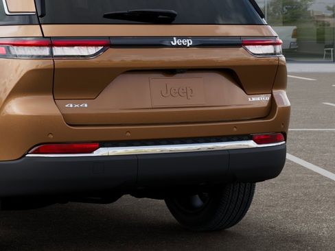 New 2026 Jeep Grand Cherokee Limited AWD/4WD image 39