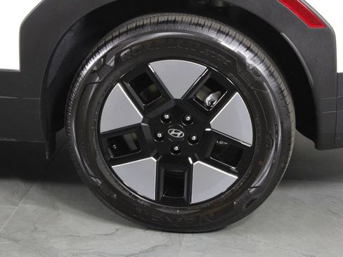 Certified 2026 Hyundai Santa Fe SEL FWD image 15