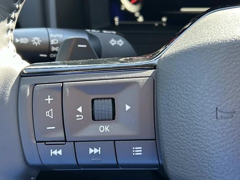 New 2026 Nissan Rogue Platinum w/ Platinum Premium Package AWD/4WD image 30